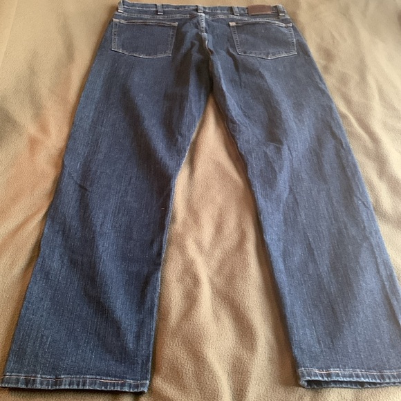 Men’s Wrangler reserve advanced comfort blue jeans. Size 38x32 - Picture 7 of 7